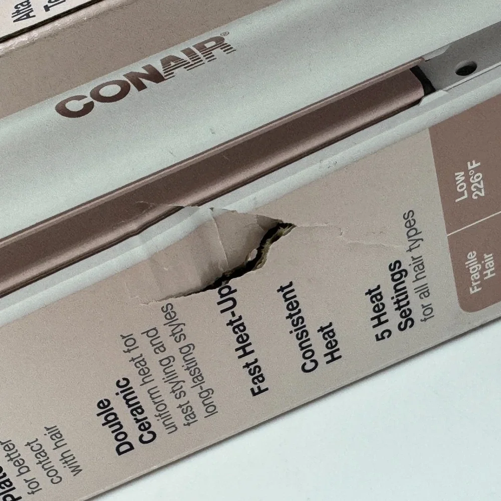 Conair 1 Inch Double Ceramic Flat Iron White Hair‎ Straightener New